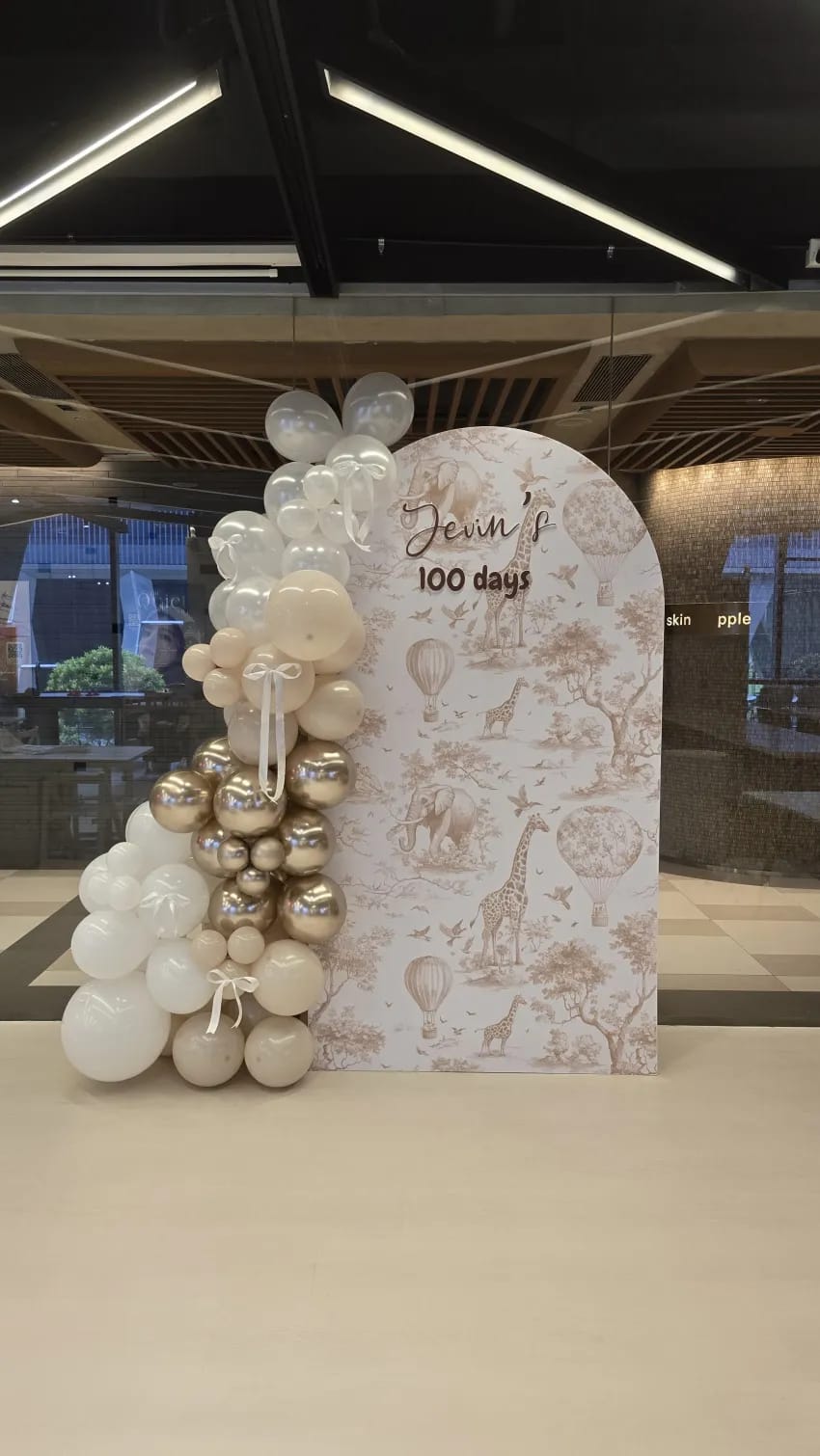 Newborn styling